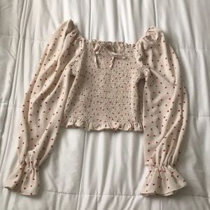 flowy top w/ red accents